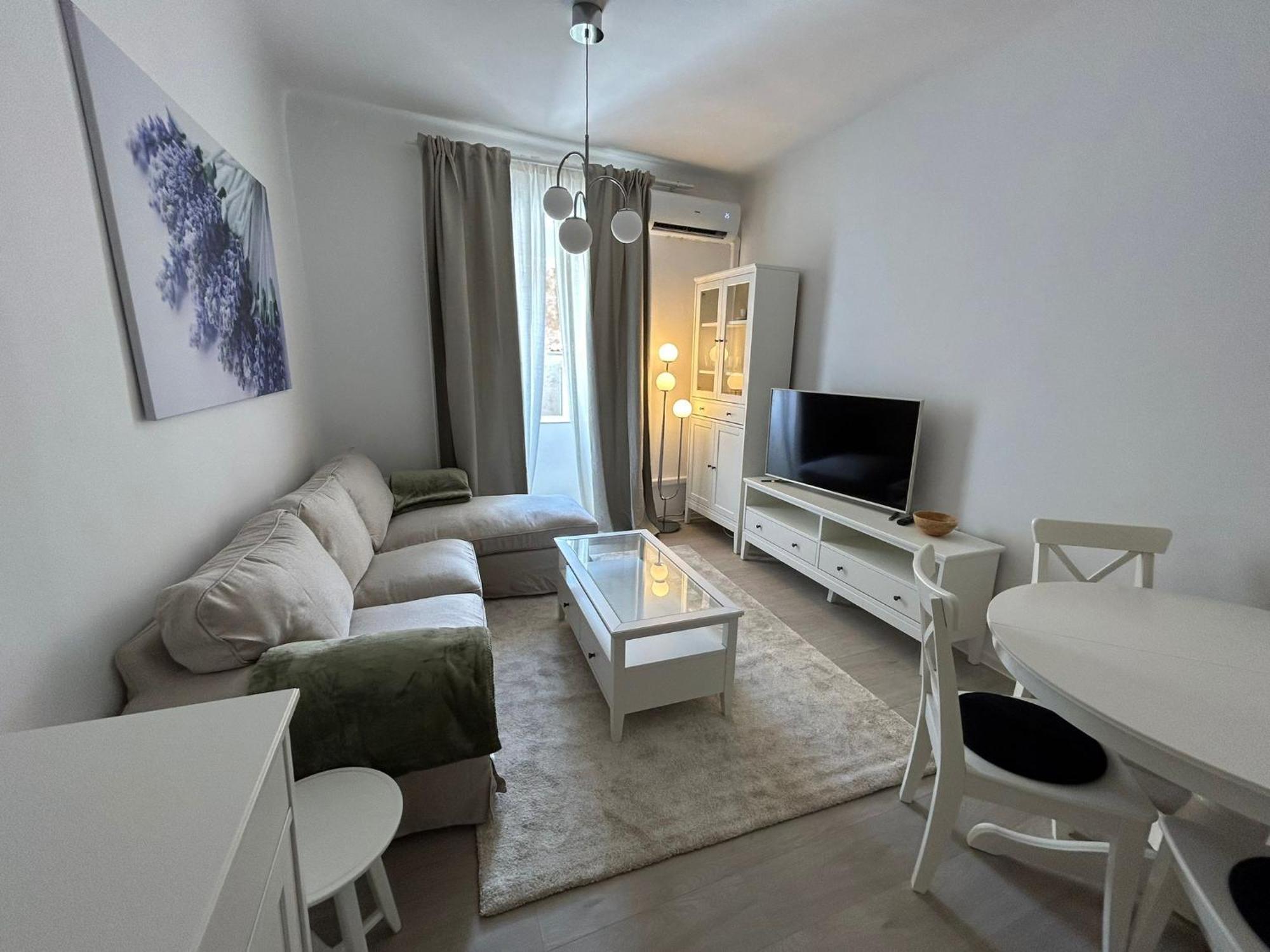 Apartman Lavanda Cres Exteriör bild