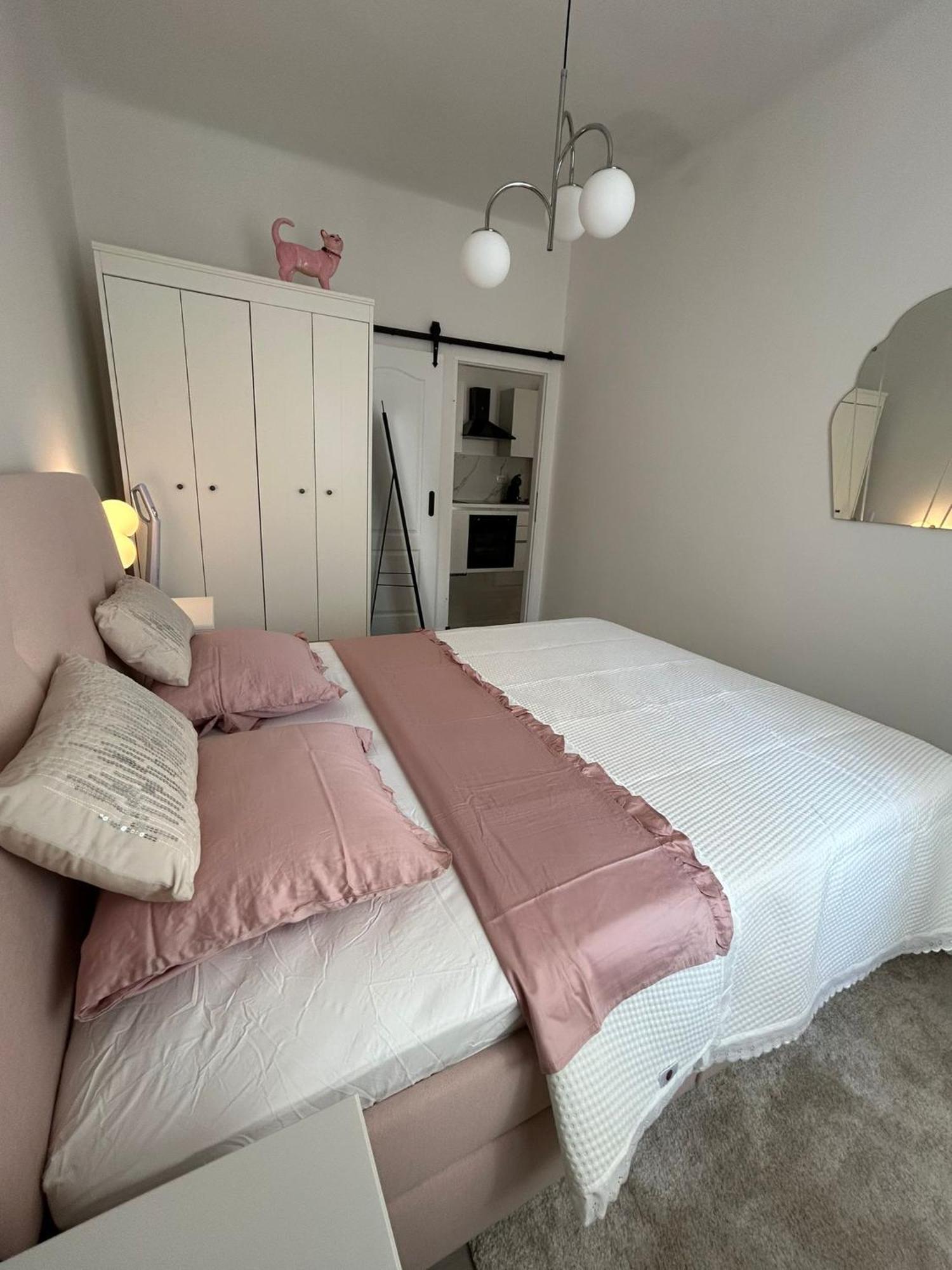 Apartman Lavanda Cres Exteriör bild